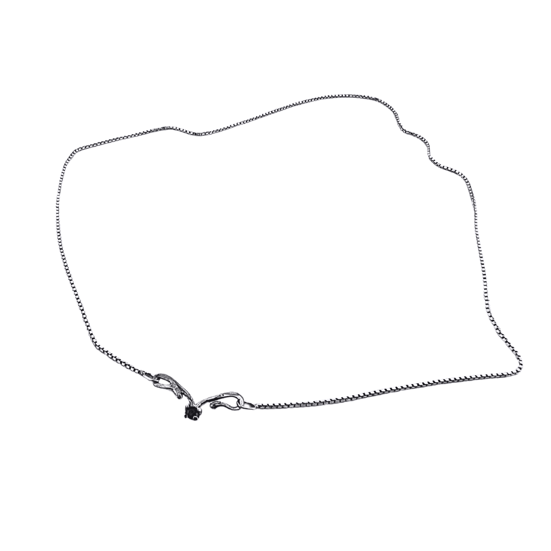 Devotion Vit Diamant Halsband – produktbild 3 av 5