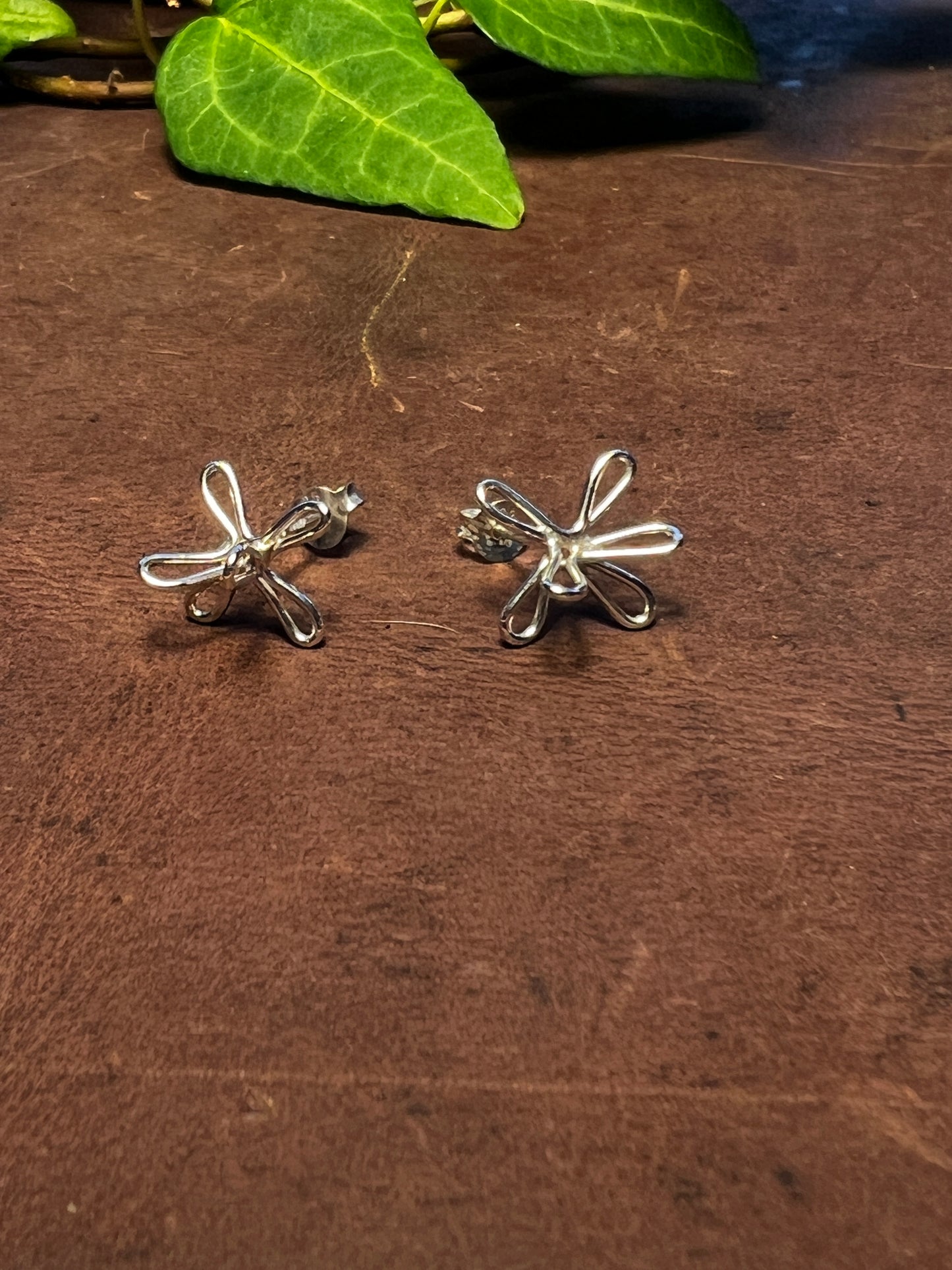 Månadsblommorna Örhängen Stift