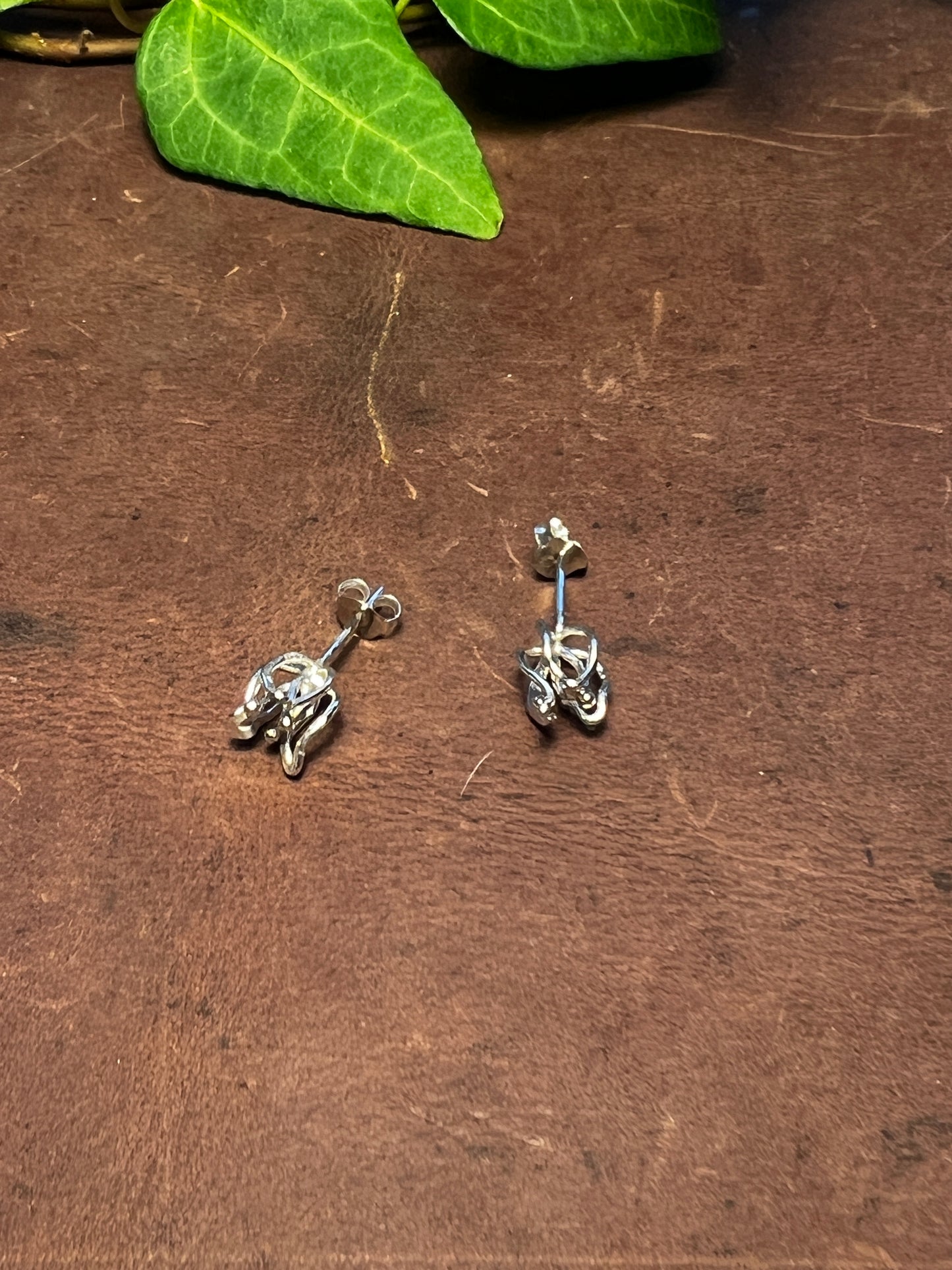 Månadsblommorna Örhängen Stift