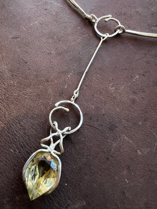 Juvelbagge nr 4 Collié med Citrin