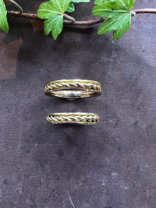 Randig ring 4 mm i 18k rödguld