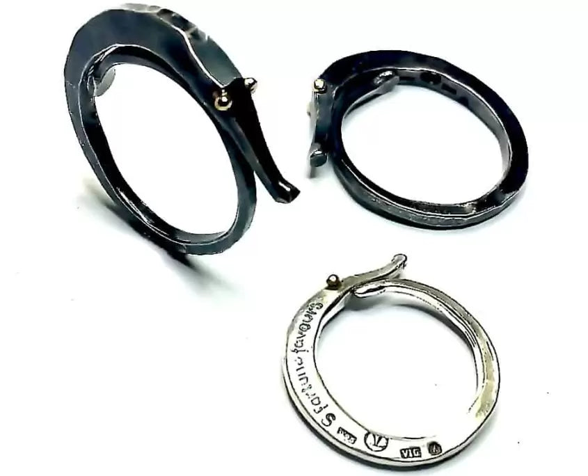 Följeslagaren Ring i återvunnet silver