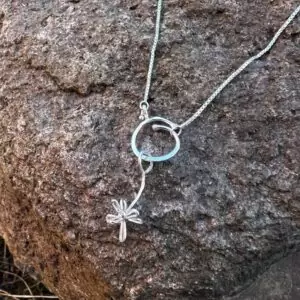 Månadsblomman Mars Halsband Silver